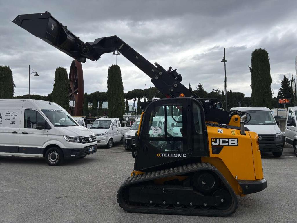 JCB Teleskid 3TS-8T Foto 8