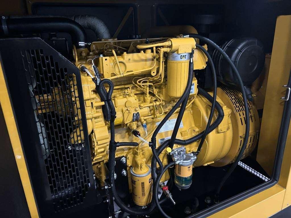 Caterpillar DE88GC - 88 kVA Stand-by Generator Set - DPX-18207 Foto 11