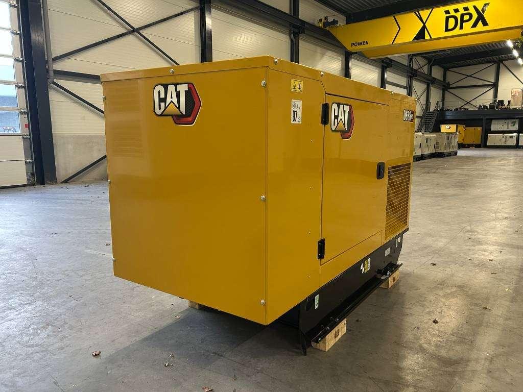 Caterpillar DE88GC - 88 kVA Stand-by Generator Set - DPX-18207 Foto 4