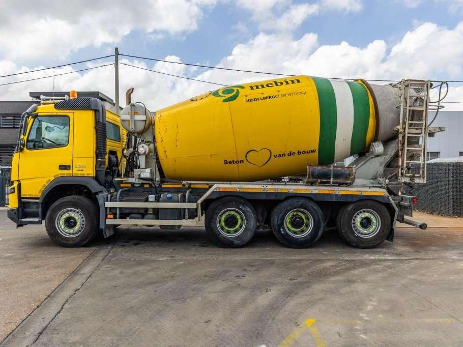 Volvo FM 370 - LIEBHERR 10m3 Foto 2