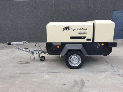 Doosan 7 / 51 in vendita da Machinery Resale