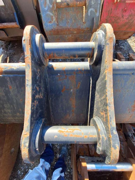 1550 mm UNI80 for 20 ton excavators Benna da scavo Foto 3