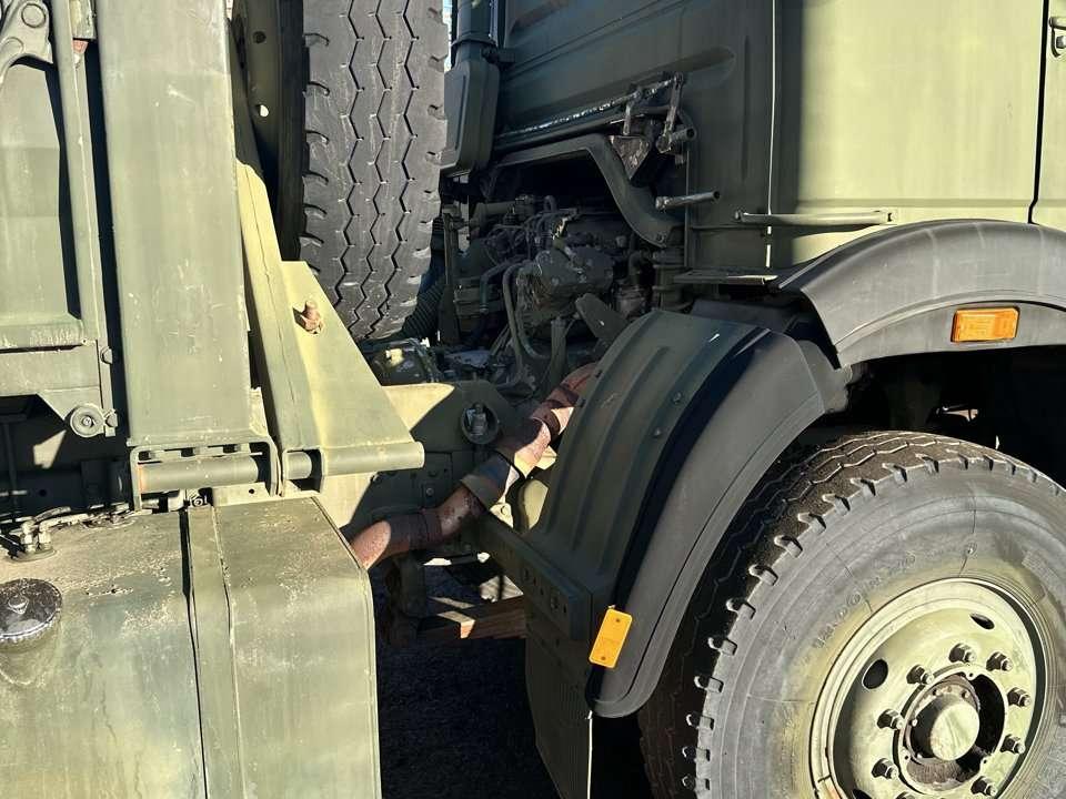 Iveco 260-35 6x4 Foto 6