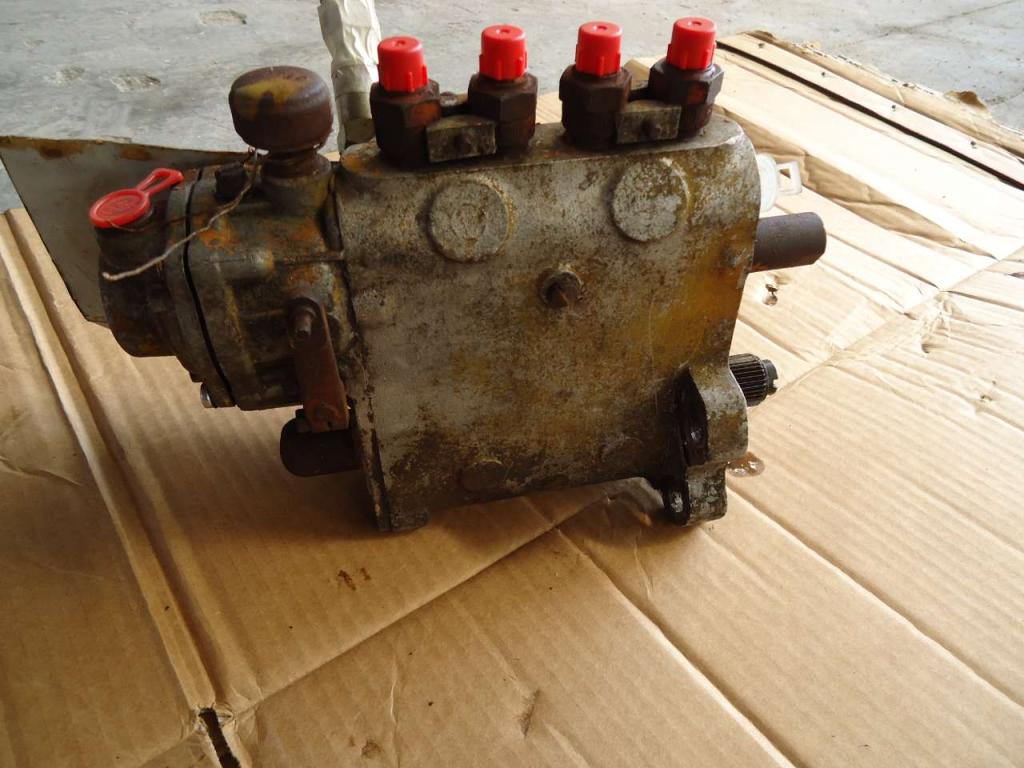Pompa iniezione motore per FIAT 25 - FIAT 311 - MOTORE TIPO 305 Foto 1