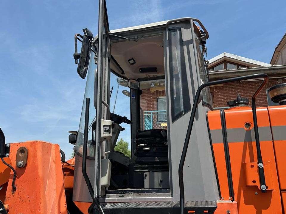 Hitachi LX210E Foto 12