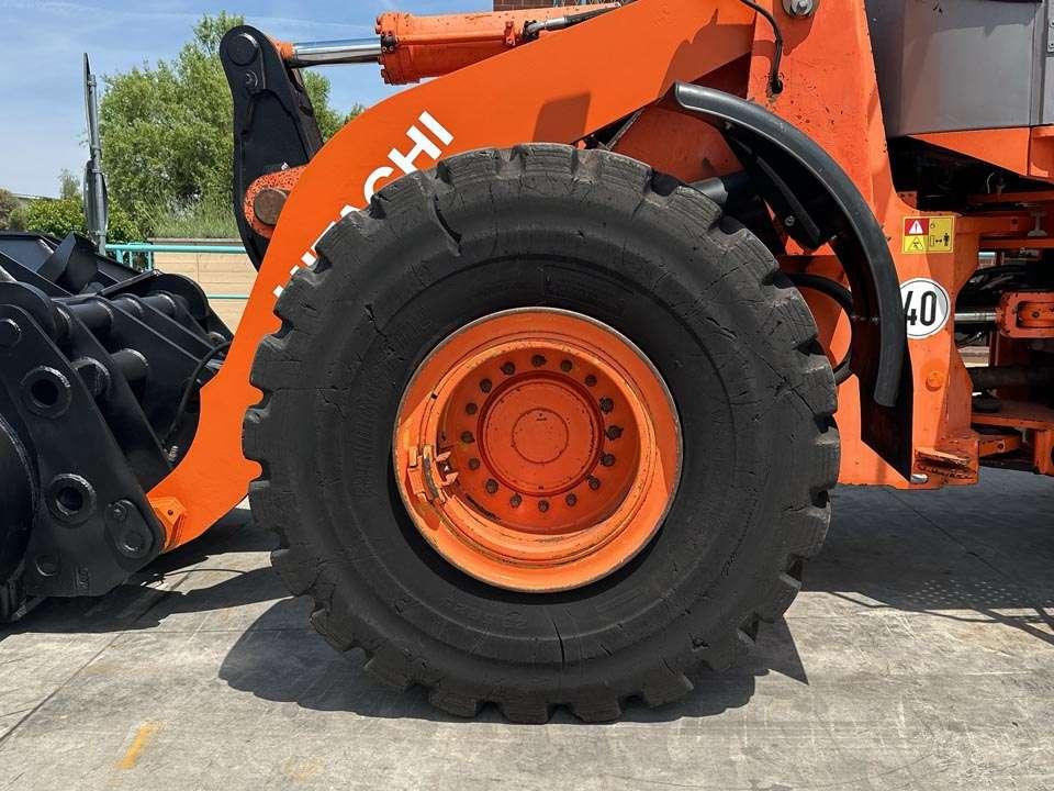 Hitachi LX210E Foto 4