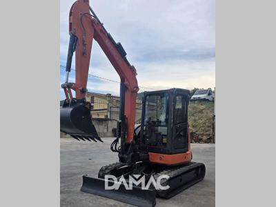 Hitachi ZX55U in vendita da DAMAC