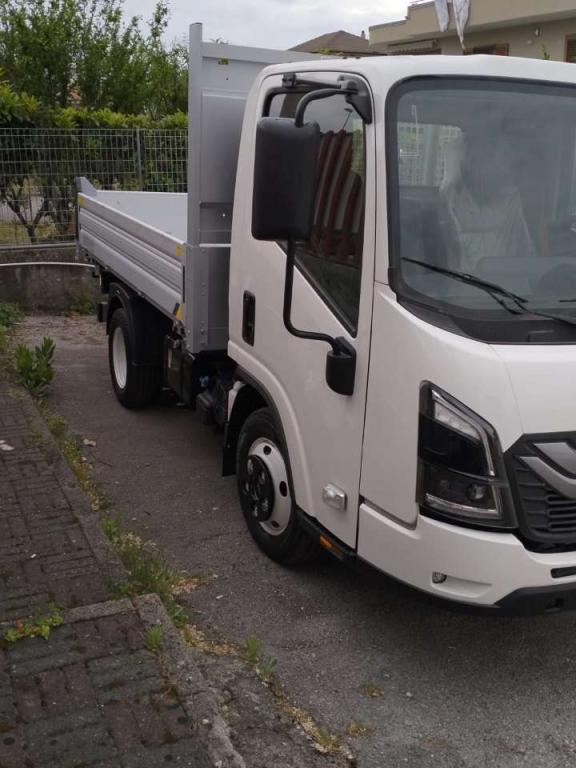 Isuzu M27 NEW GENERATION Foto 5