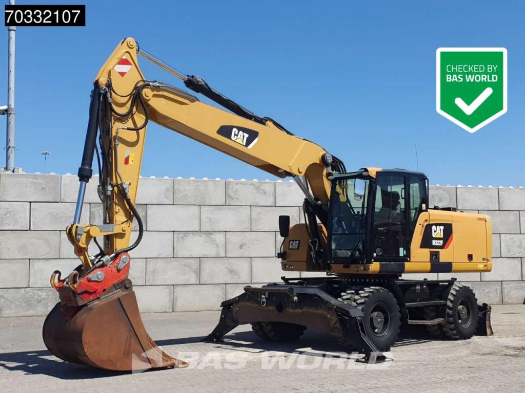 Caterpillar M322 F OUTRIGGERS + BLADE Foto 1