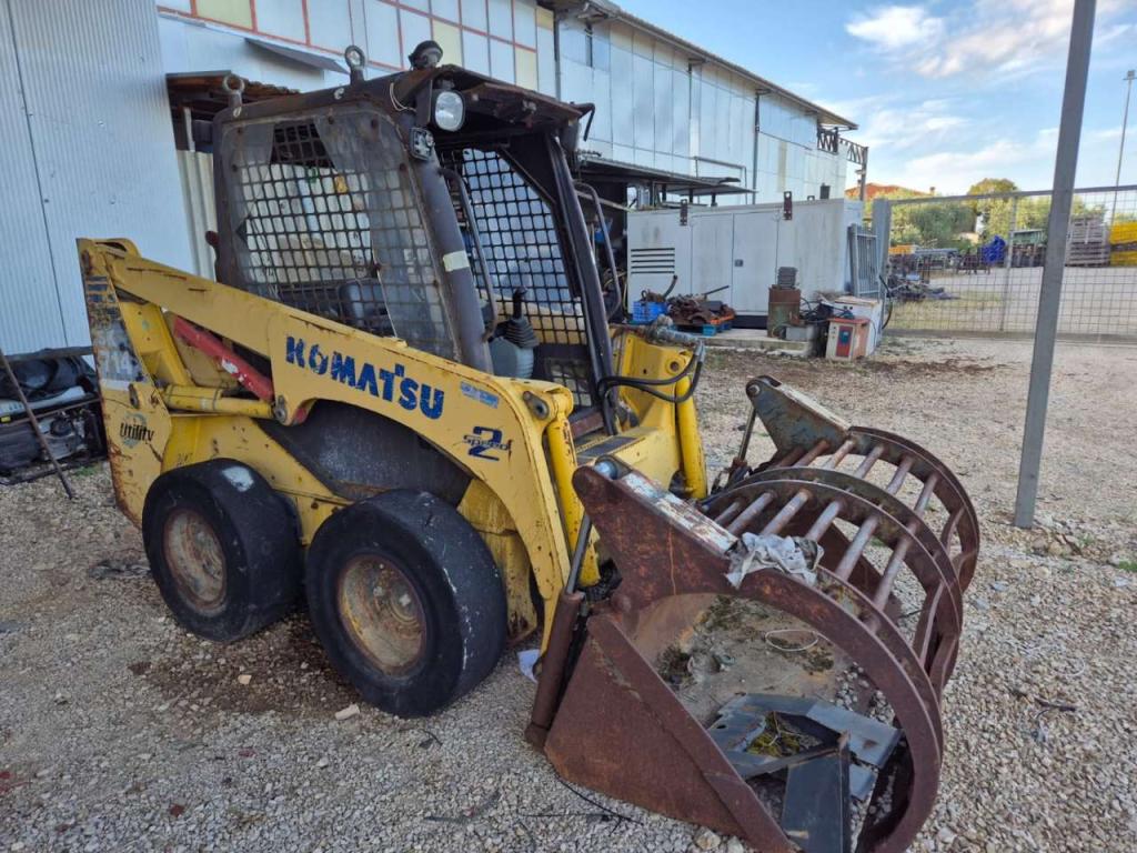 Komatsu SK714-2 Foto 2