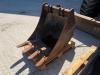 Liebherr A914 Compact Outriggers // Quick Coupler // 5x attachment Foto 20 thumbnail