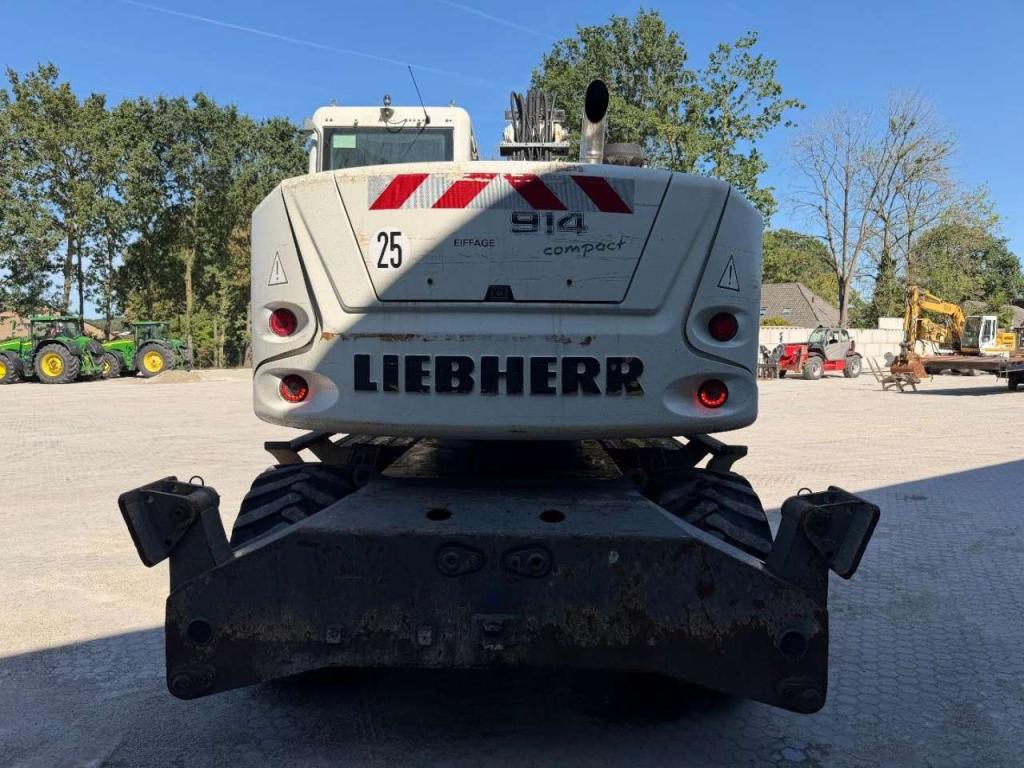 Liebherr A914 Compact Outriggers // Quick Coupler // 5x attachment Foto 8
