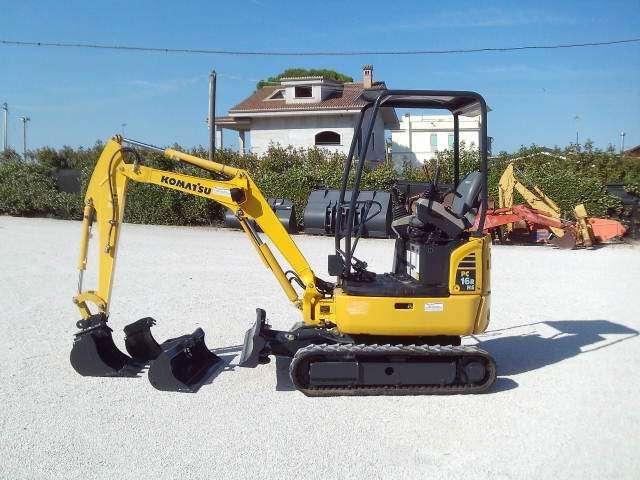 Komatsu PC16R-3HS Foto 3