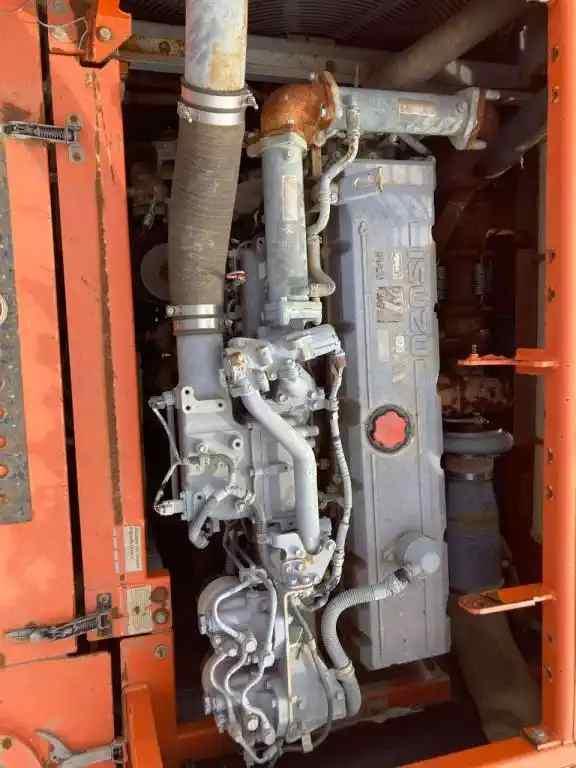 Isuzu 6WG1 Foto 1