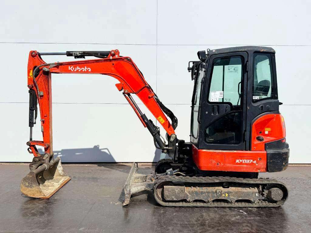 Kubota KX037-4 - Hammer Lines / Quick Coupler Foto 1