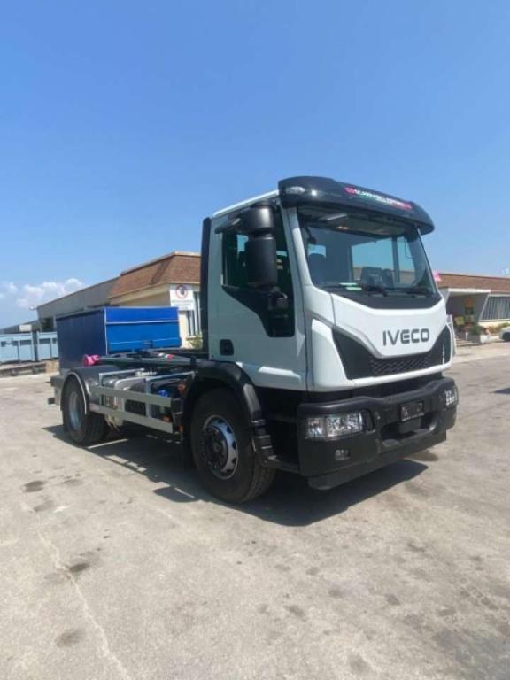 Iveco EUROCARGO 180E32K SCARRABILE Foto 13