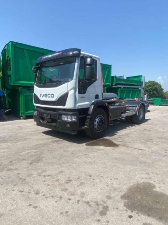Iveco EUROCARGO 180E32K SCARRABILE Foto 2