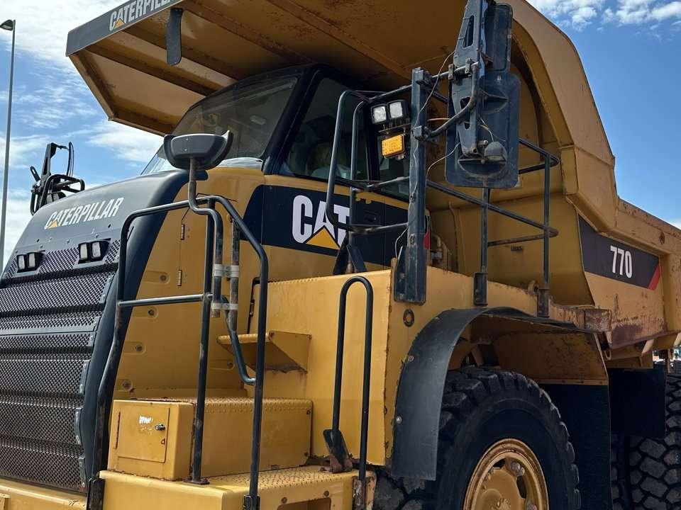 Caterpillar 770 Foto 8