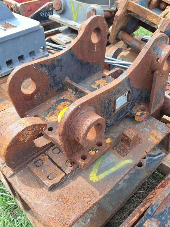 pin-on for 25-32 ton excavators Attachment plate Foto 3
