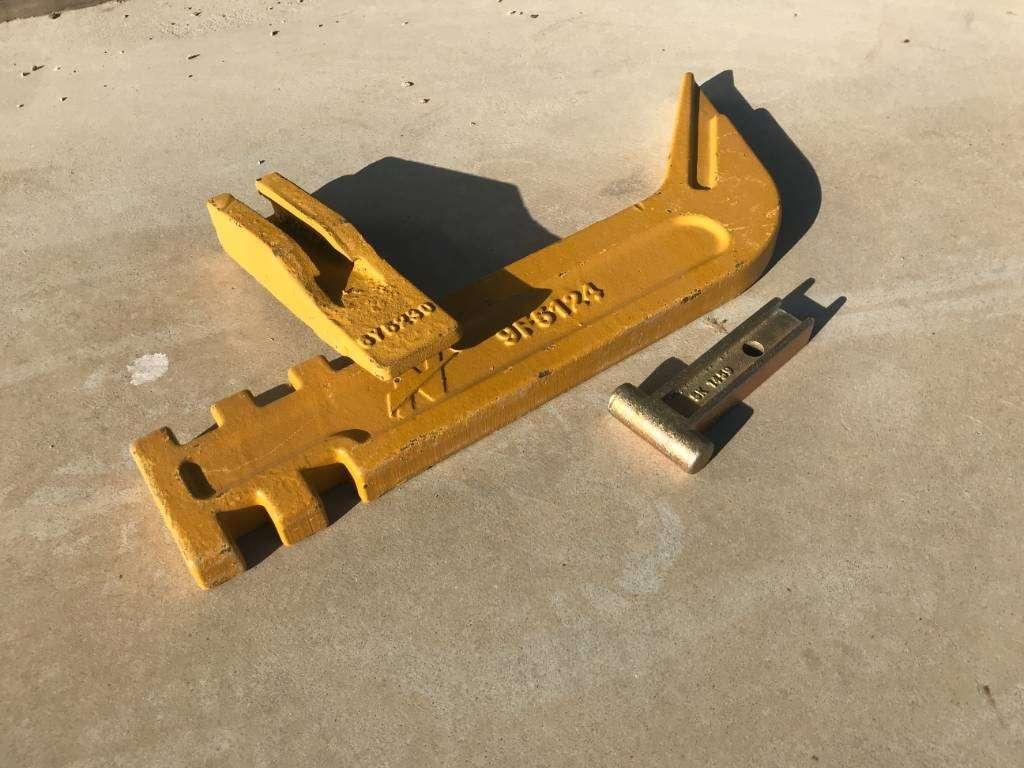 Caterpillar 120H / 120M / 140H / 140M / 160H / 160M Scarifier Foto 1