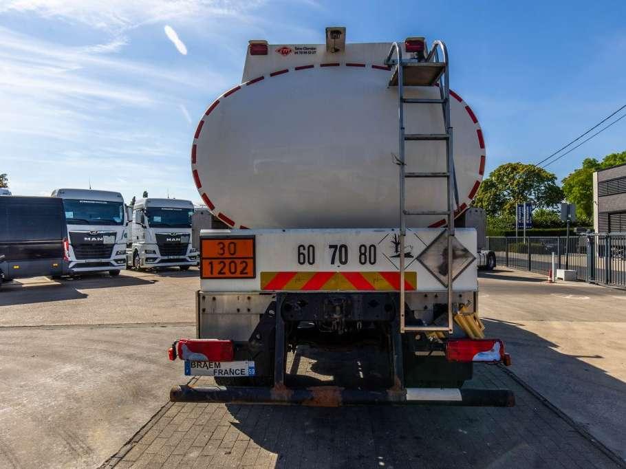 Man TGM 18.340 4X4 + CM 12.000L+4COMP. Foto 5