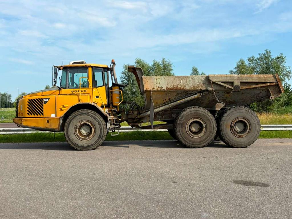 Volvo A25D Foto 2