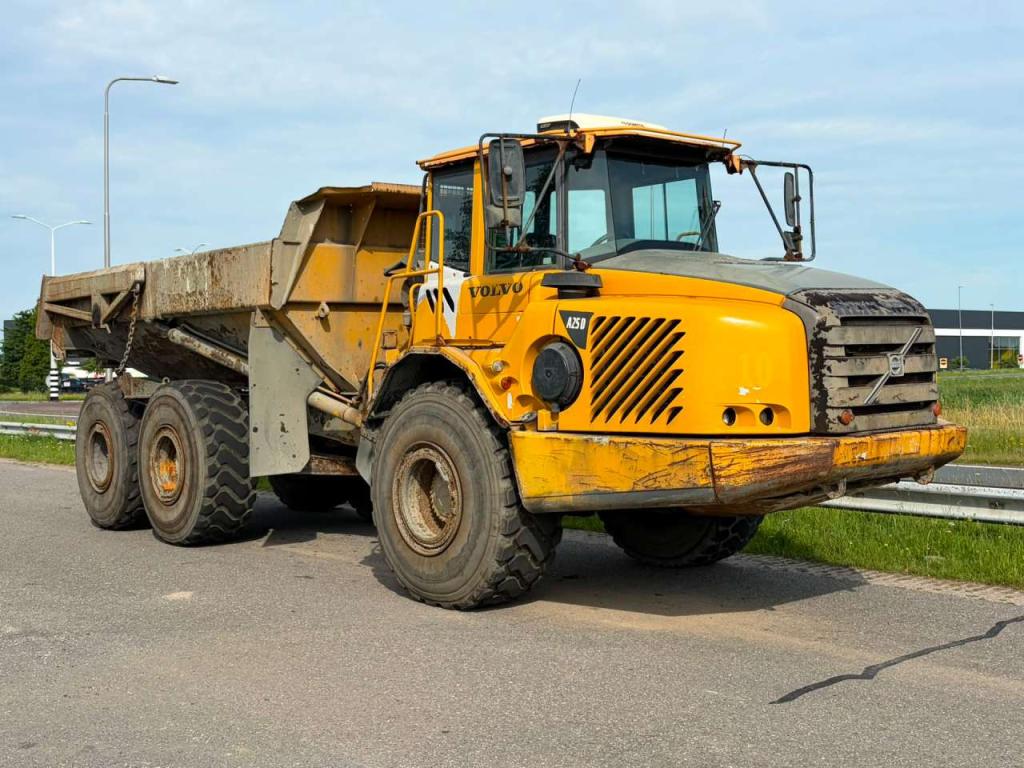 Volvo A25D Foto 7