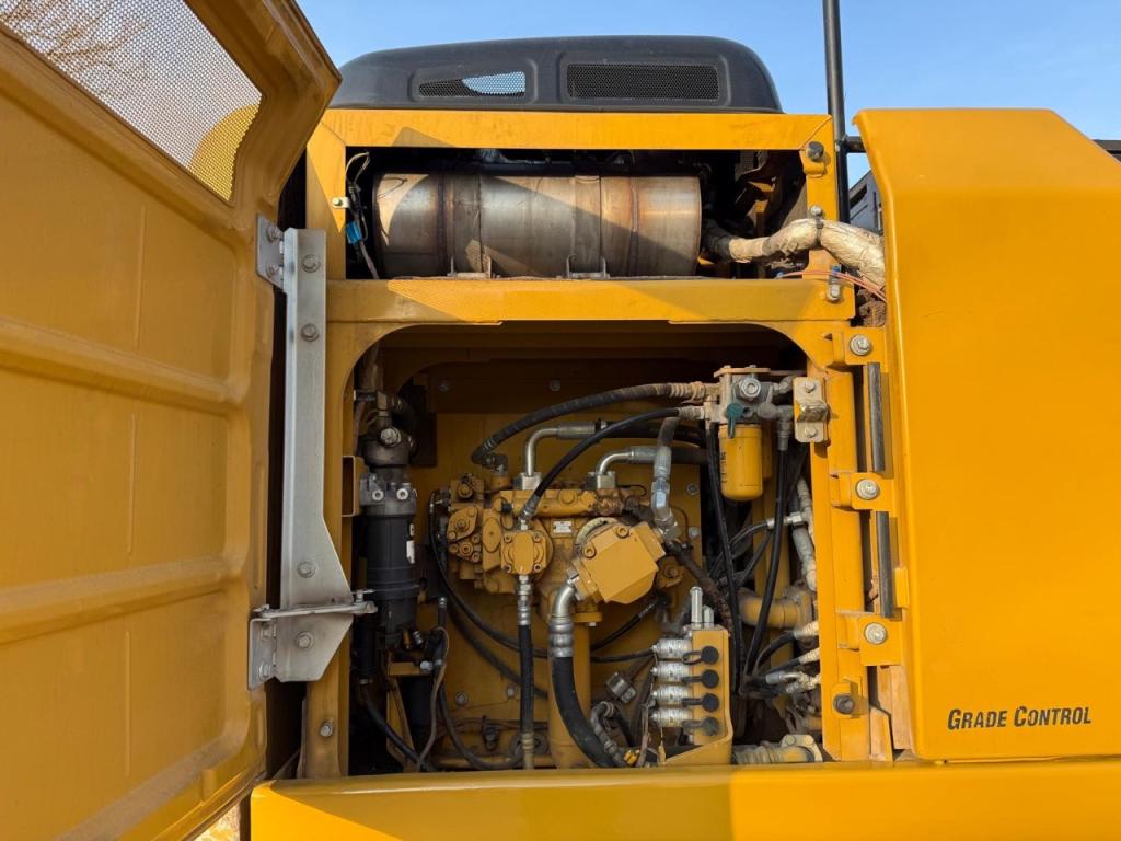 Caterpillar 323FLN Foto 6