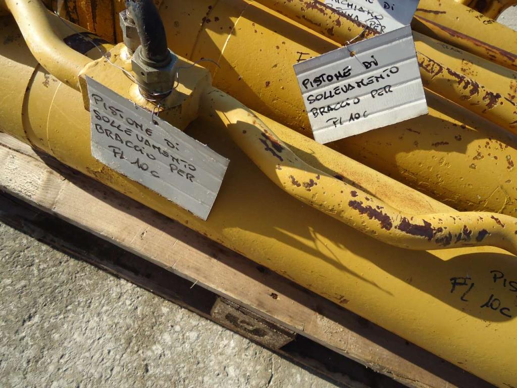 Pistone sollevamento per Fiat Allis FL10C Foto 6