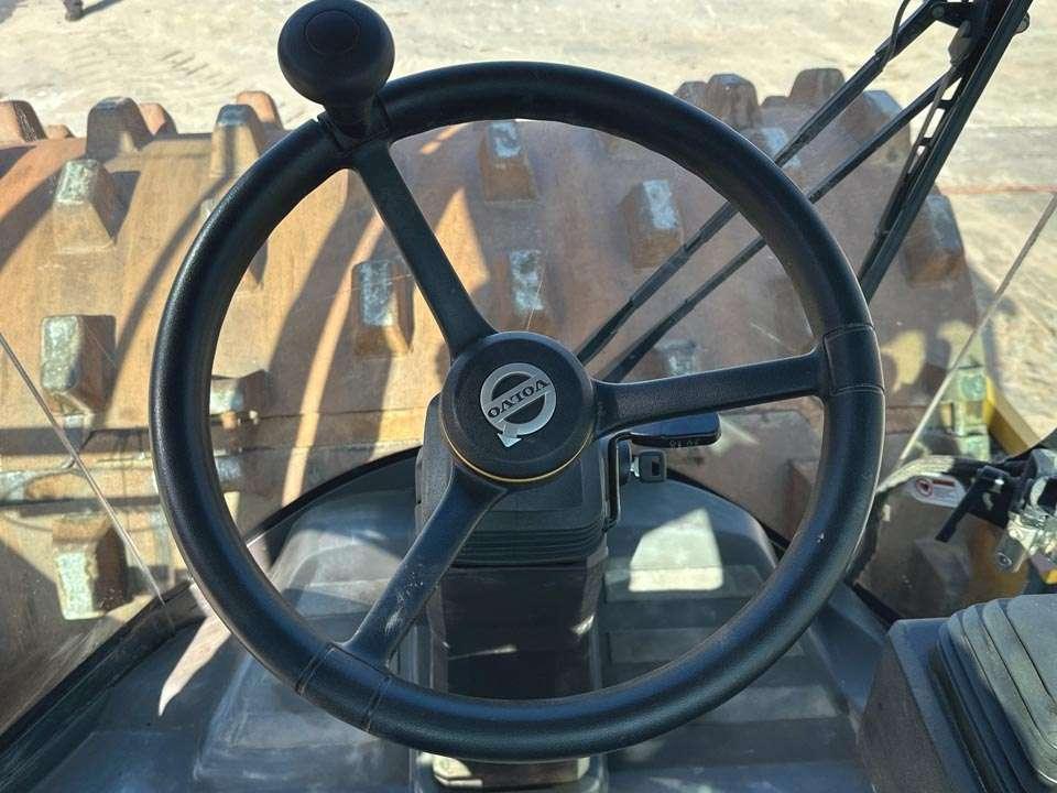 Volvo SD135B Foto 19