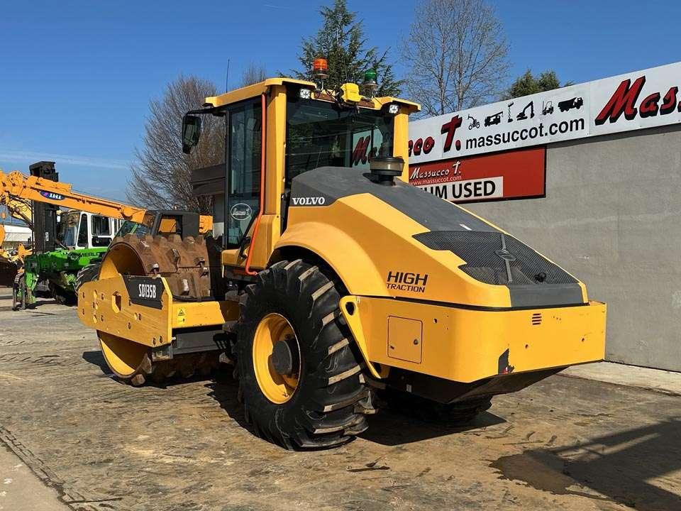 Volvo SD135B Foto 3