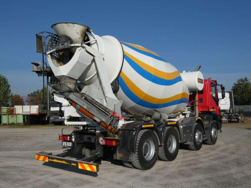 Iveco TRAKKER 450 Foto 6