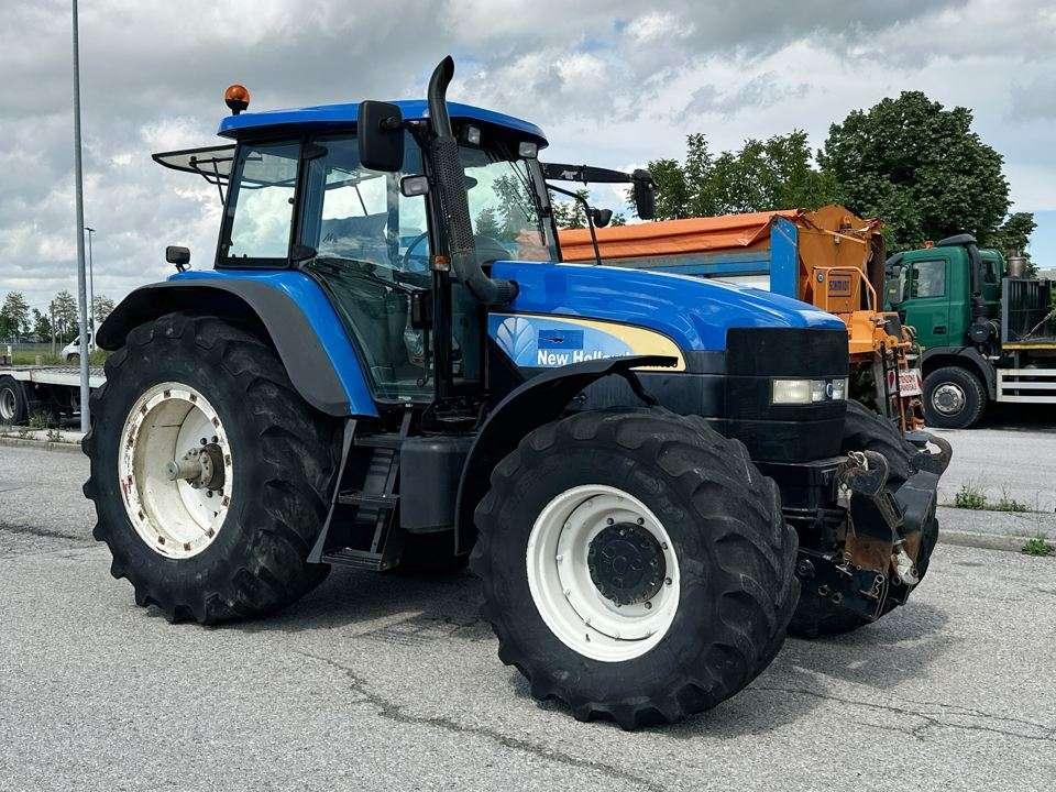 New Holland TM190 4X4 Foto 17
