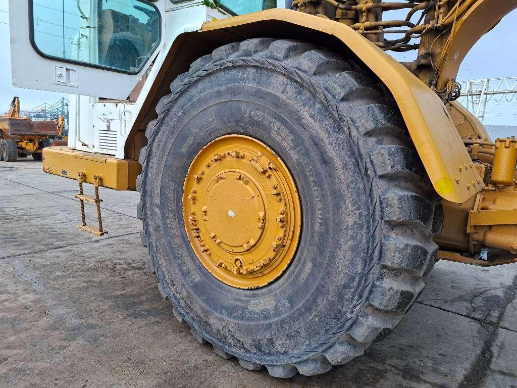 Caterpillar 631E (3Units available) Foto 23