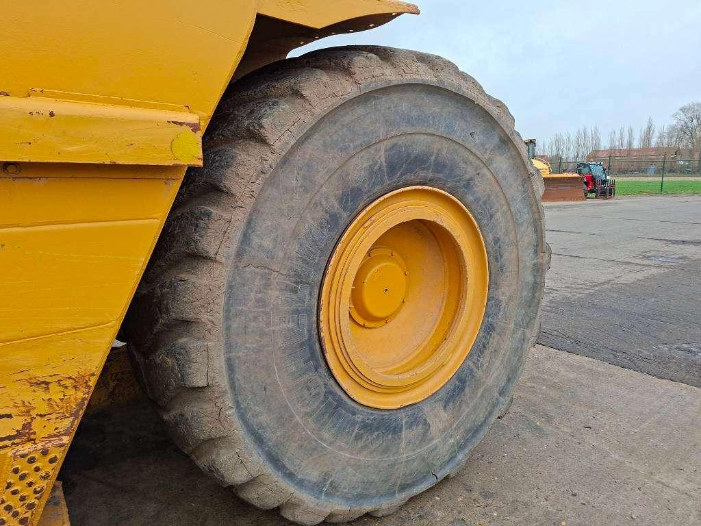 Caterpillar 631E (3Units available) Foto 25