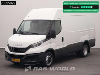 Iveco Daily 35C18 3.0L Automaat Dubbellucht L2H2 3,5t Trekhaak ACC LED Navi Parkeersensoren 180PK Euro6 L in vendita da BAS World B.V.