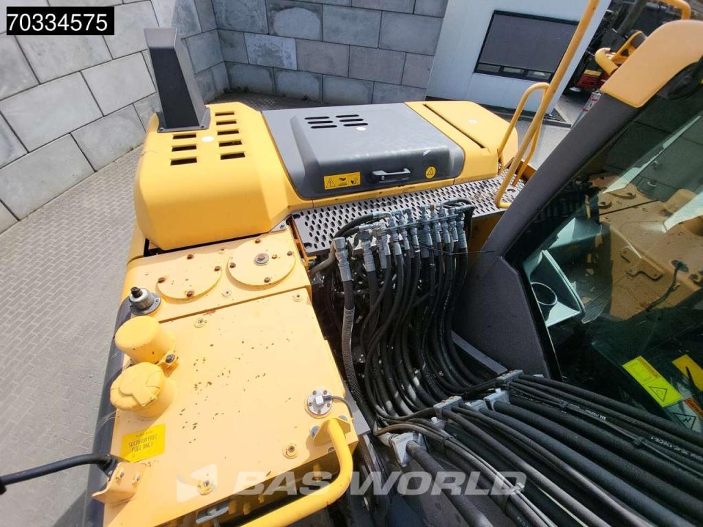 Volvo EW140 D Outriggers + Blade Foto 11