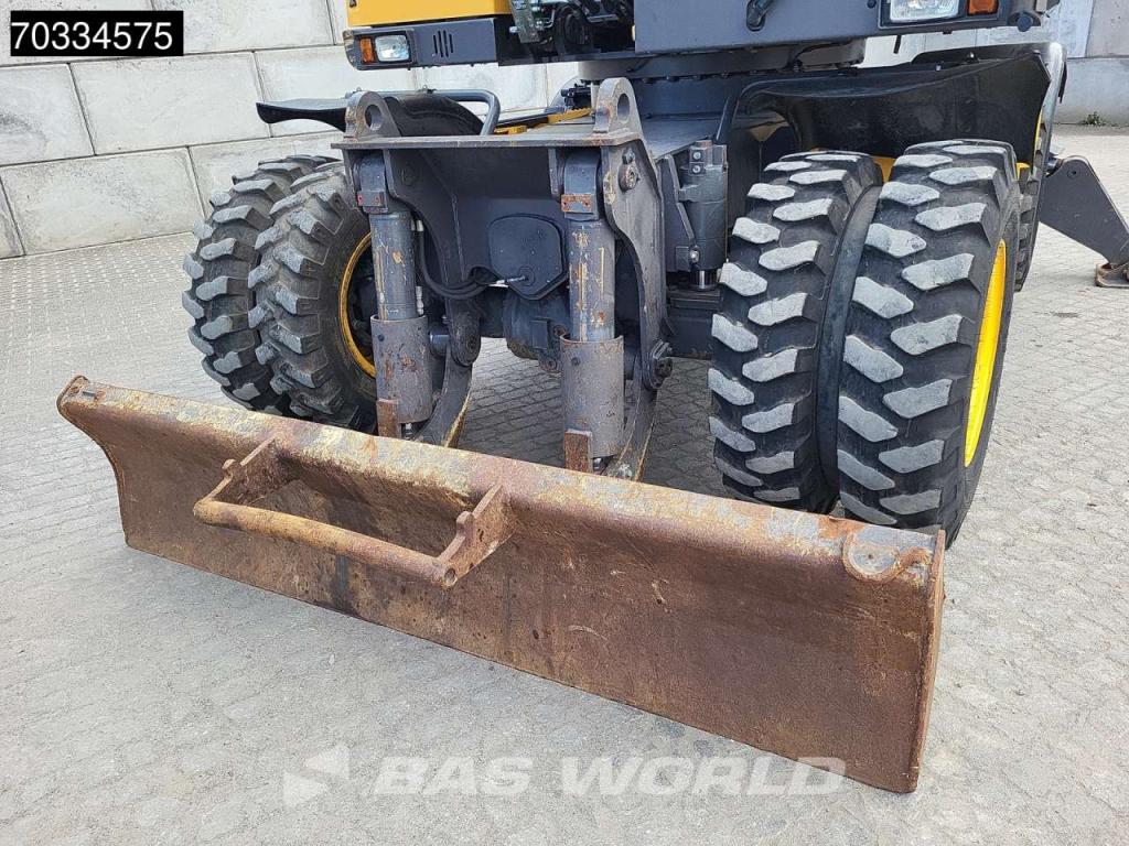 Volvo EW140 D Outriggers + Blade Foto 22