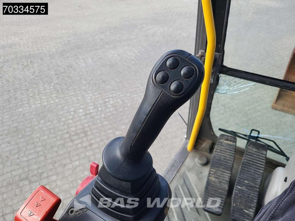 Volvo EW140 D Outriggers + Blade Foto 30