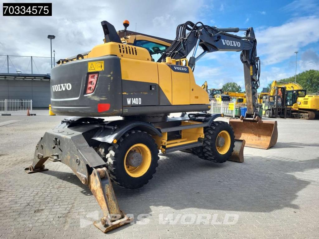 Volvo EW140 D Outriggers + Blade Foto 6