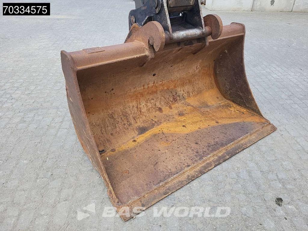 Volvo EW140 D Outriggers + Blade Foto 9