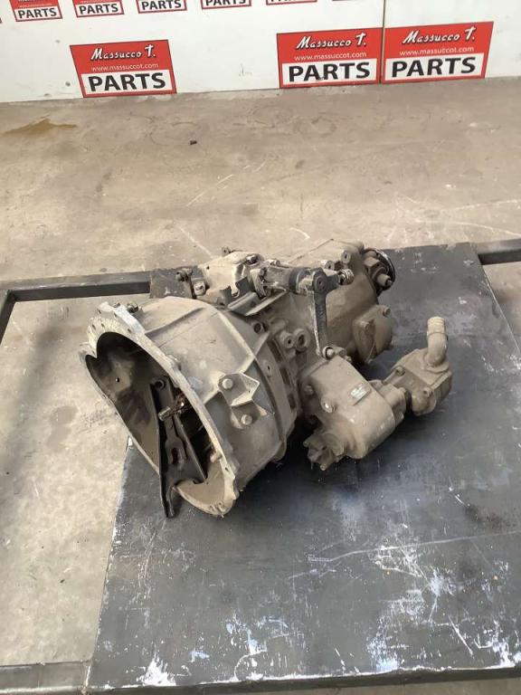 Cambio per Nissan CABSTAR Foto 2