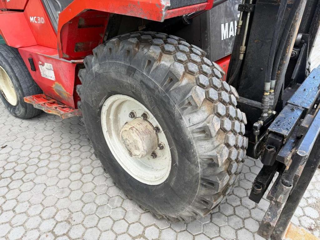 Manitou MC30 MANUAL GEARBOX Foto 10