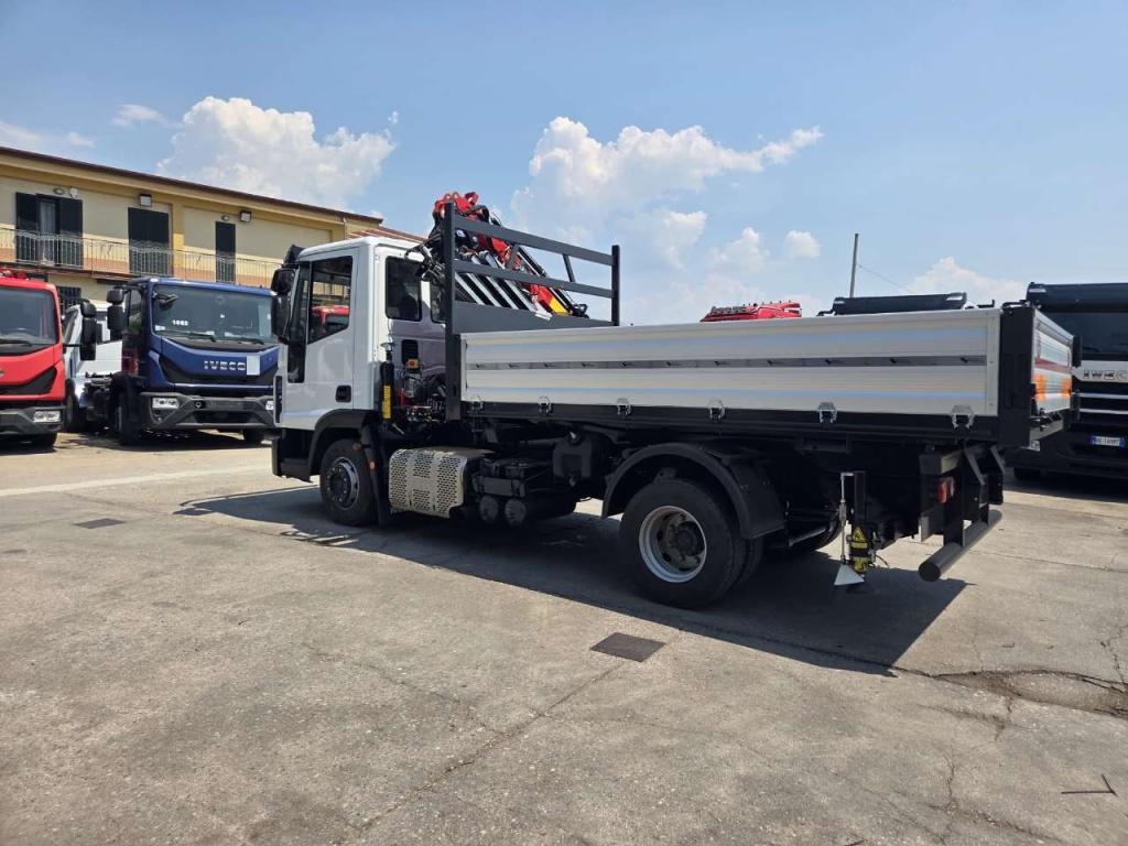 Iveco EUROCARGO 120-190L Foto 23