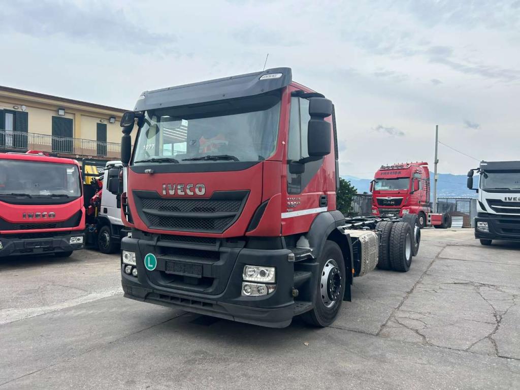 Iveco STRALIS HI-STREET 260S31 Foto 4
