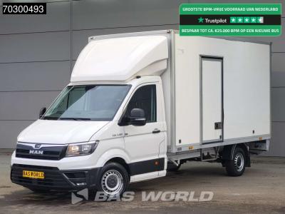 Man TGE 3.180 Zijdeur Achterdeuren 180PK Bakwagen Airco Cruise Standkachel Euro6 Meubelbak Koffer Airco in vendita da BAS World B.V.