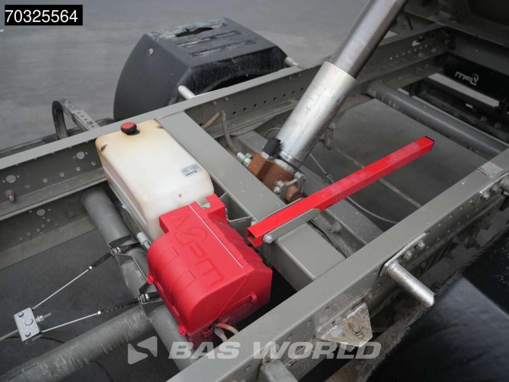 Iveco Daily 35C12 A/C Towbar Cruise control Foto 13