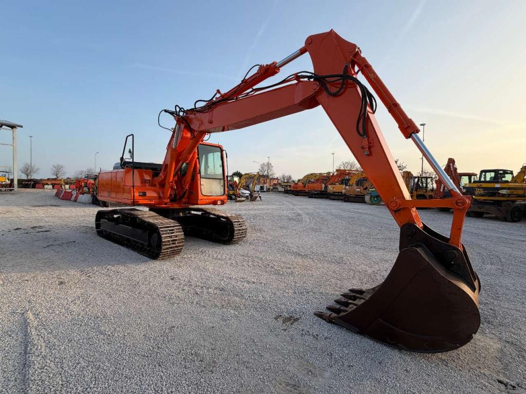 Komatsu PC200EN-6K Foto 5