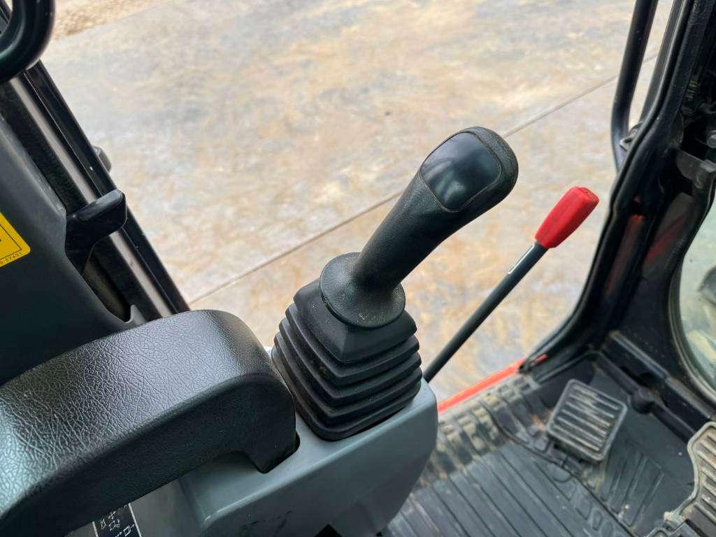 Kubota KX 037-4 - Hammer Lines / Quick Coupler Foto 9