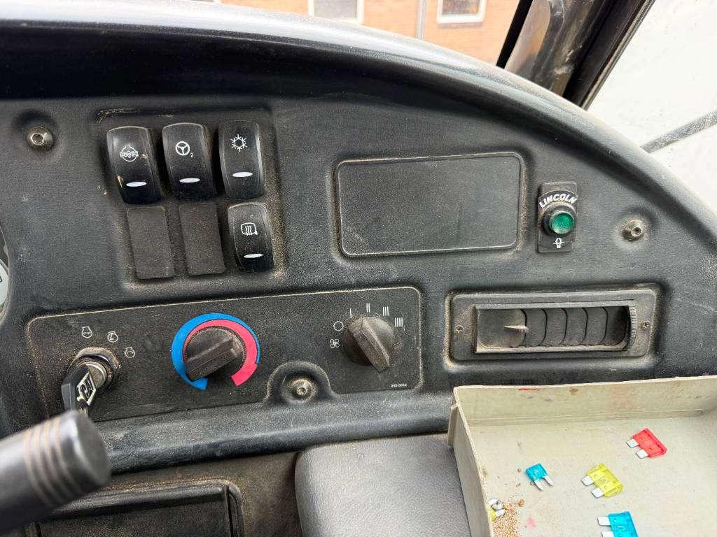 Caterpillar 735 - Automatic Greasing / Camera Foto 11